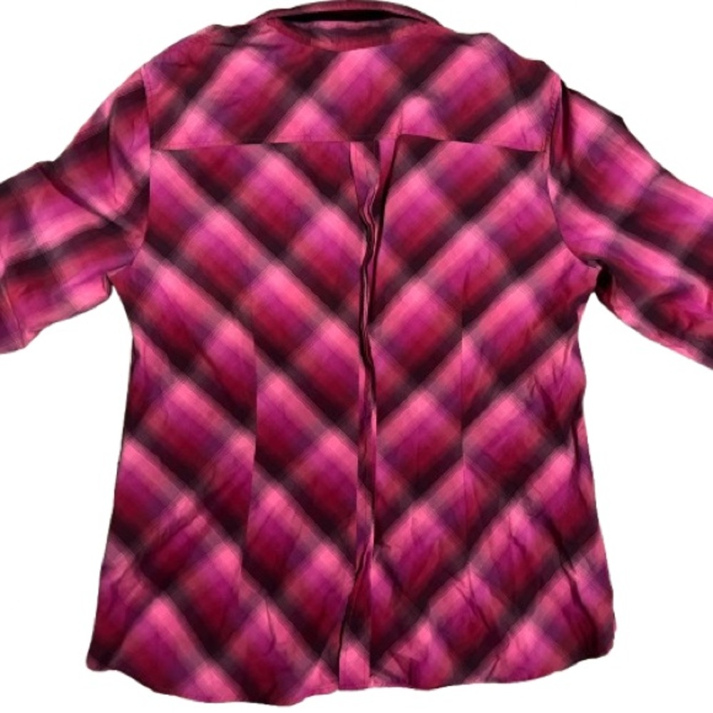 Hot pink button down 🩷 - Picture 2 of 5